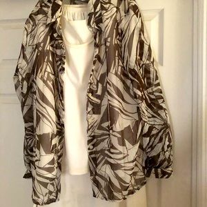 Alfred Dunner sze 10, two piece skirt w jacket in cream an brown